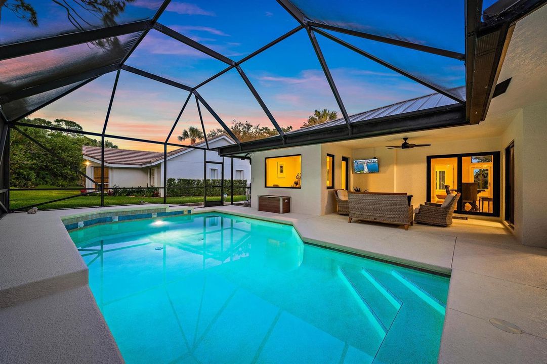 Pool Twilight