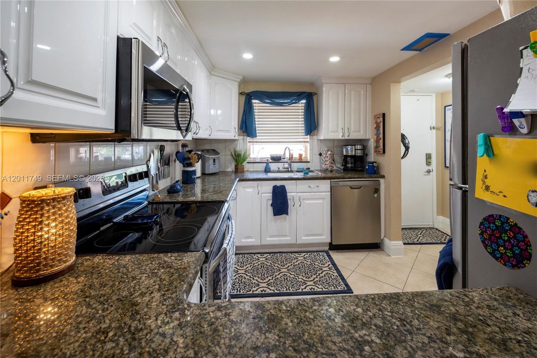 En Venta: $210,000 (2 camas, 2 baños, 950 Pies cuadrados)