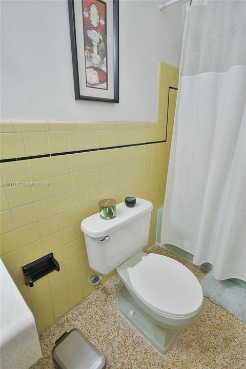 For Sale: $780,000 (3 beds, 2 baths, 1496 Square Feet)