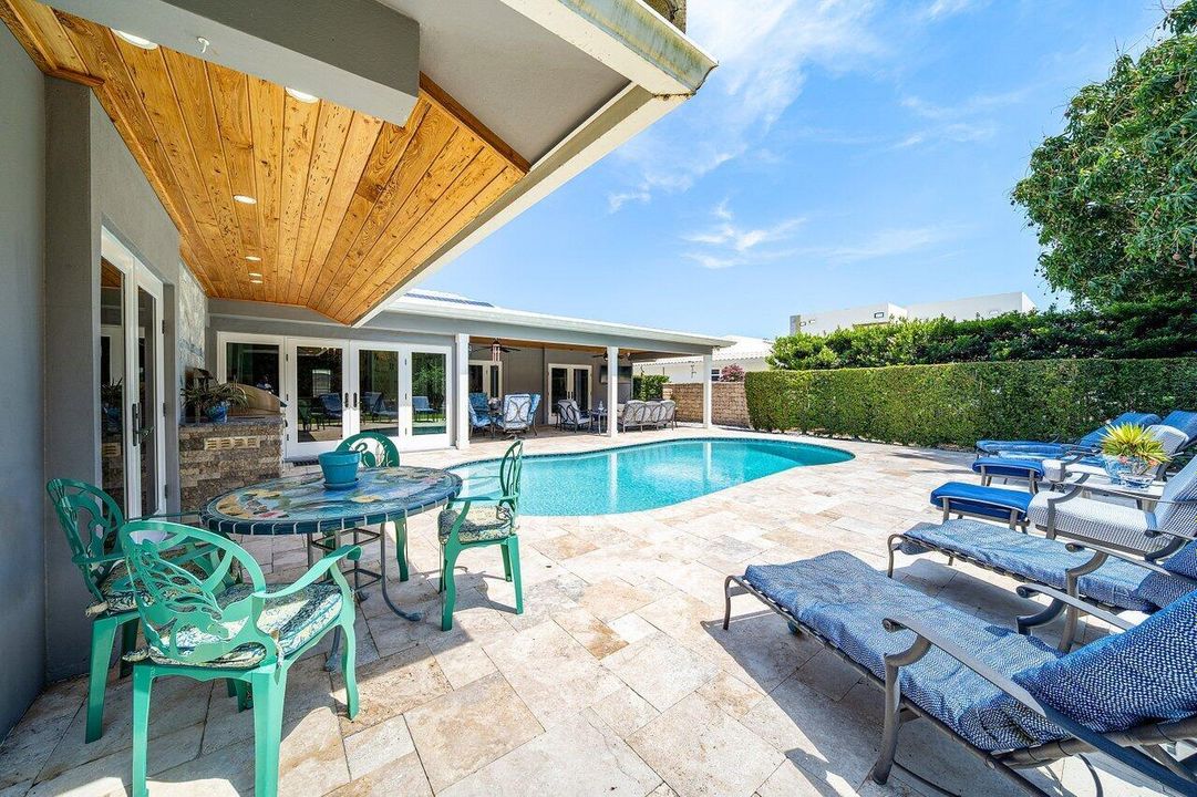 038-2177ArecaPalmRoad-BocaRaton-FL-33432