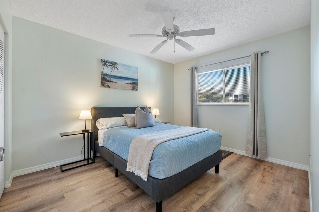 2236 N Cypress Bend Dr u311_015