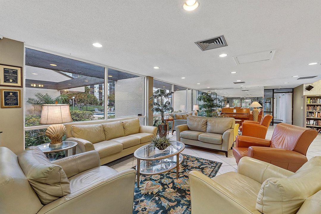 2213 Cypress Island Dr u406_048