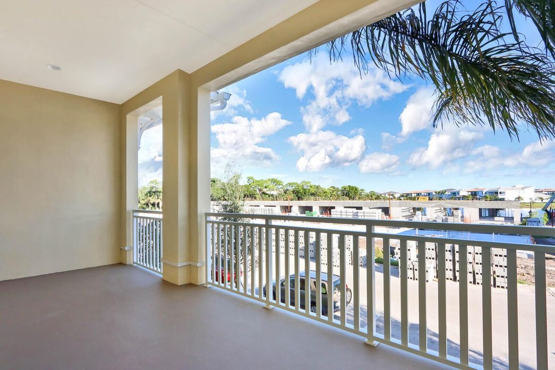 2nd Floor Balcony
