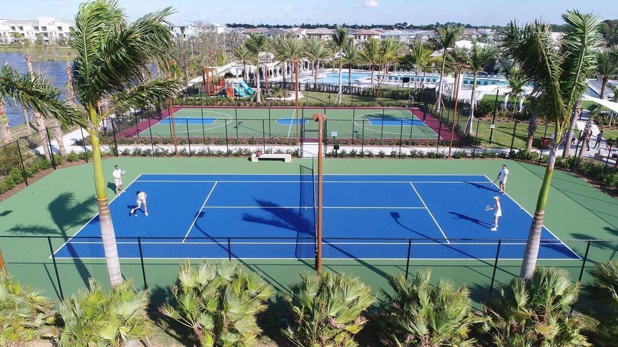 Alton Tennis Courts