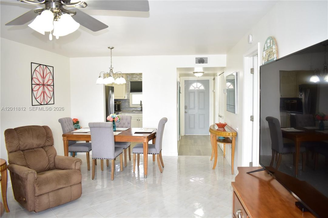 En Venta: $94,000 (1 camas, 1 baños, 750 Pies cuadrados)