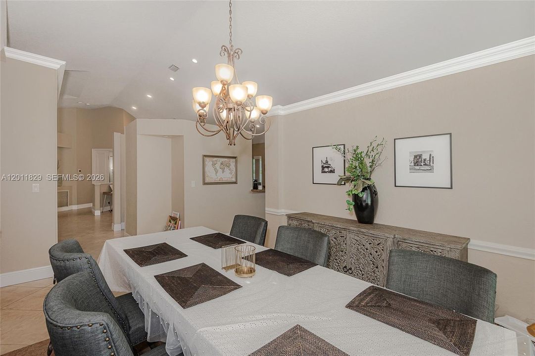 Active With Contract: $5,000 (4 beds, 2 baths, 2810 Square Feet)