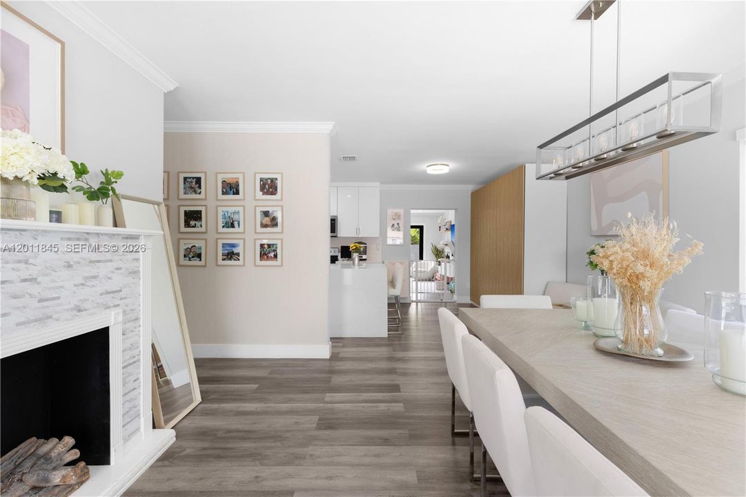 Recently Rented: $5,000 (3 beds, 2 baths, 1800 Square Feet)