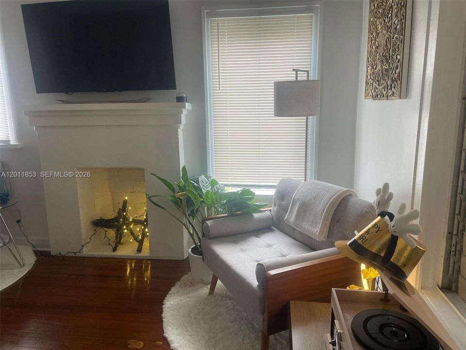 For Sale: $840,000 (0 beds, 0 baths, 1453 Square Feet)