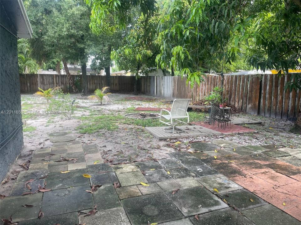 For Sale: $840,000 (0 beds, 0 baths, 1453 Square Feet)