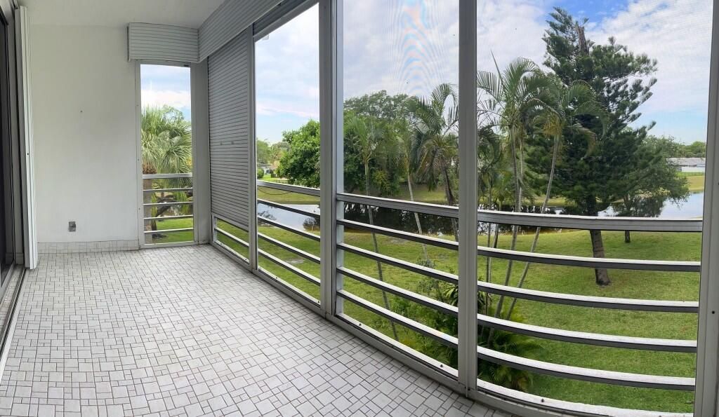Balcony1