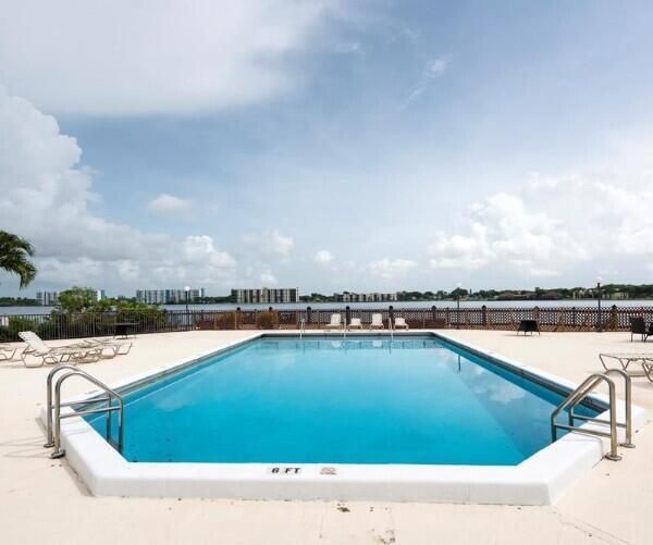 pool
