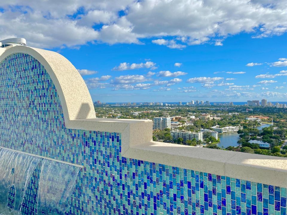 JASON TAUB REAL ESTATE BROKER
