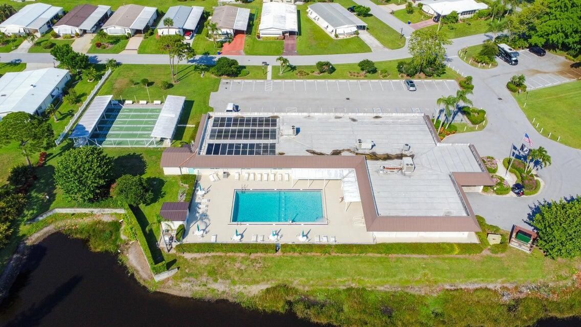 pool and club house