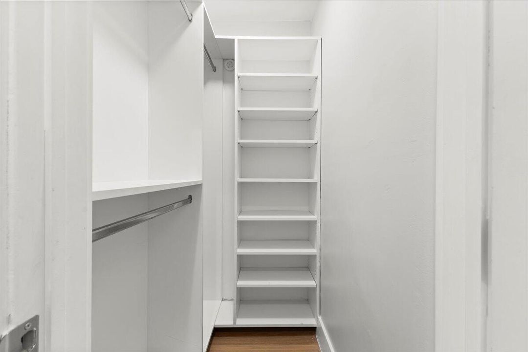 Walkin Closet