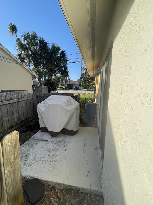 Exterior side patio
