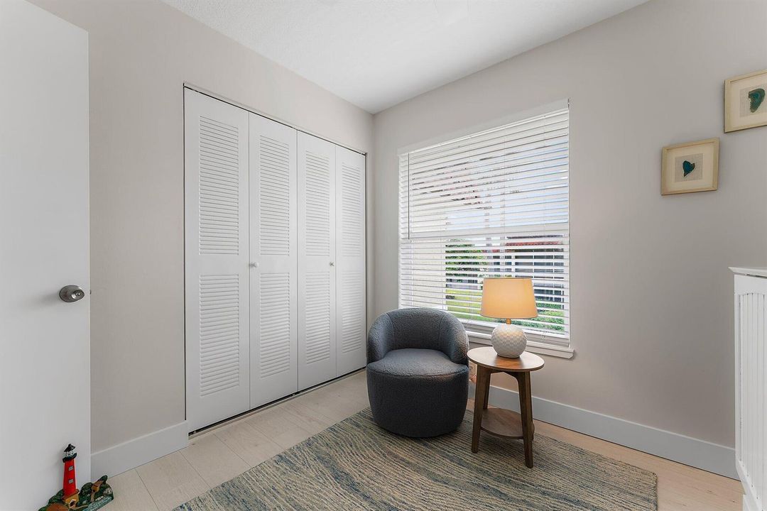 Guest bedroom