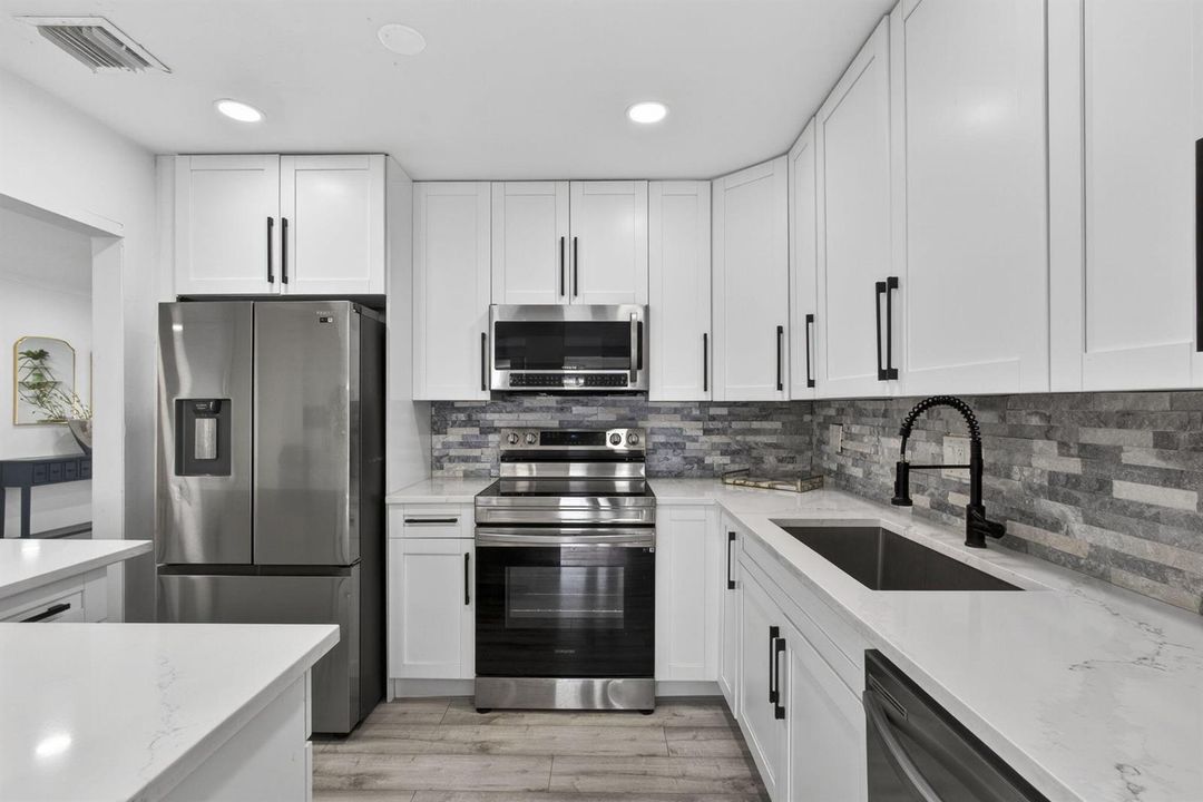 30-web-or-mls-BS1A2194
