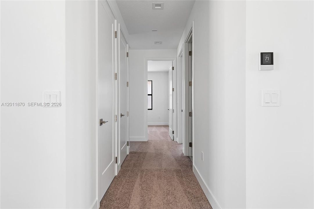 合同活跃: $1,950,000 (5 贝兹, 5 浴室, 0 平方英尺)
