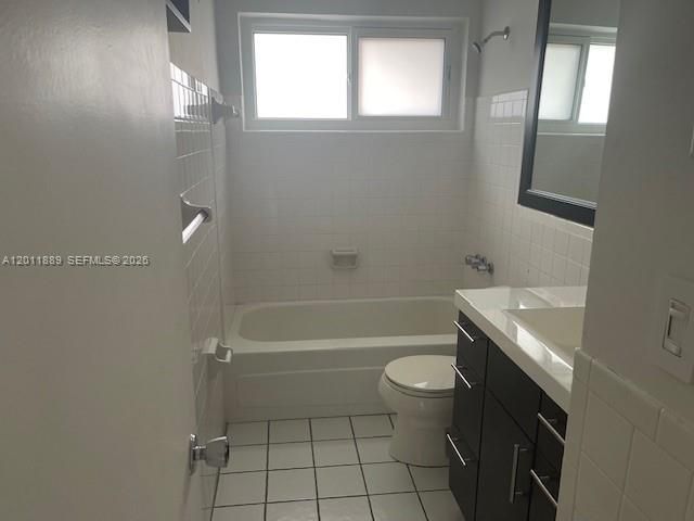 En Venta: $290,000 (2 camas, 2 baños, 1413 Pies cuadrados)