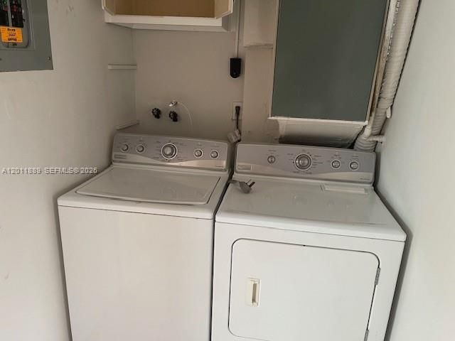 En Venta: $290,000 (2 camas, 2 baños, 1413 Pies cuadrados)