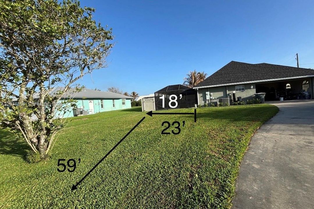 For Sale: $449,000 (3 beds, 2 baths, 2074 Square Feet)