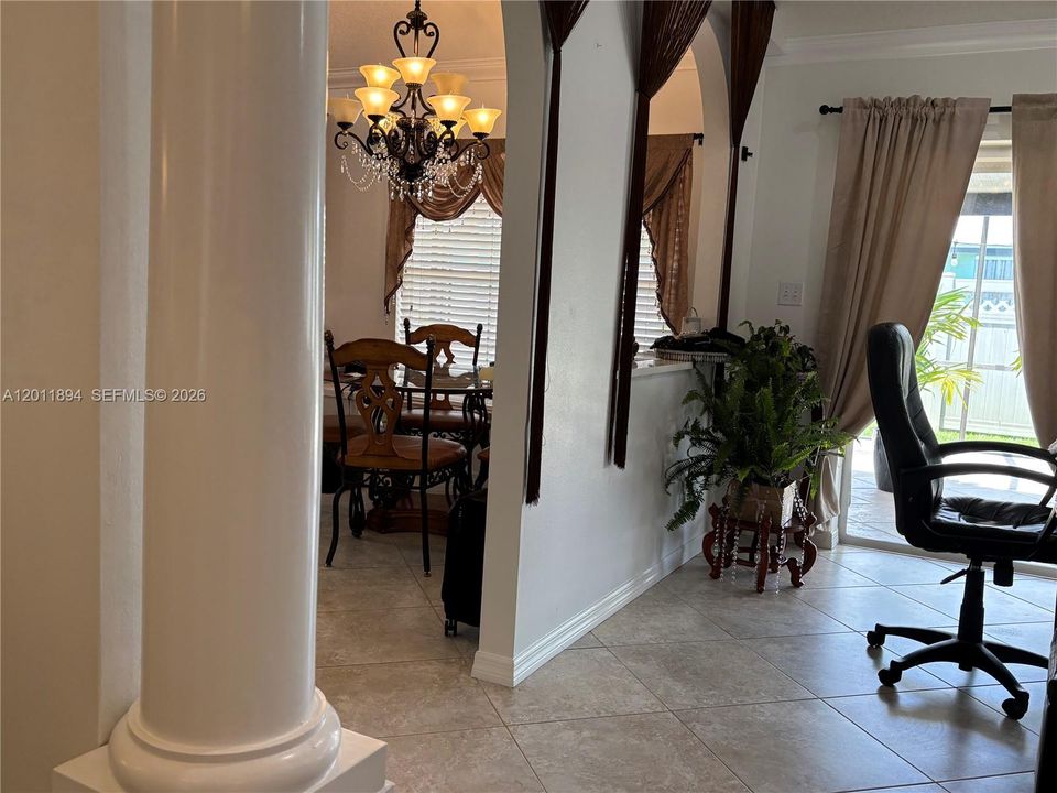 For Sale: $449,000 (3 beds, 2 baths, 2074 Square Feet)