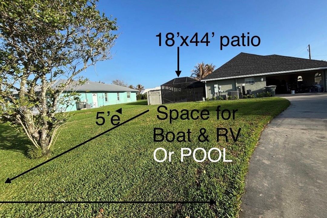 For Sale: $449,000 (3 beds, 2 baths, 2074 Square Feet)