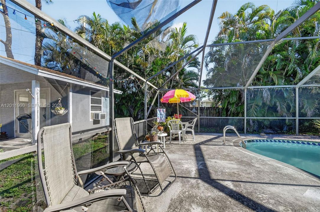 Plenty of room for relaxing and entertaining.