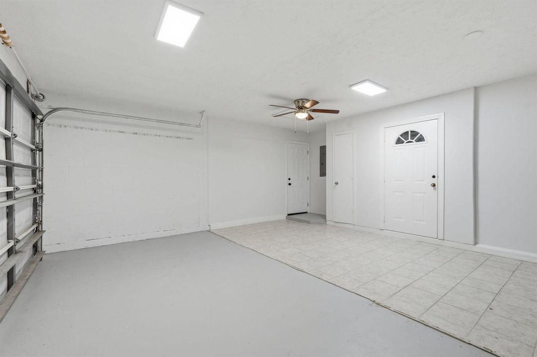 39-web-or-mls-2574_SE_Richmond_St_034