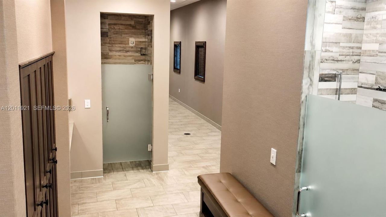 En Venta: $637,000 (4 camas, 3 baños, 0 Pies cuadrados)