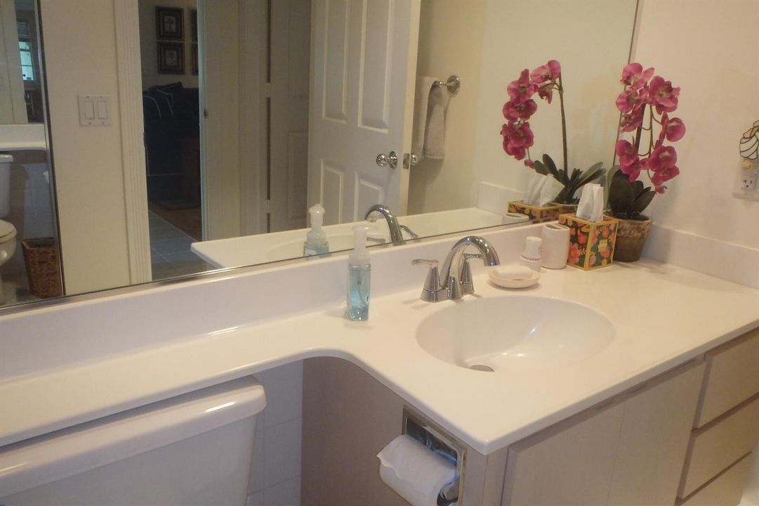 24a guest bathroom