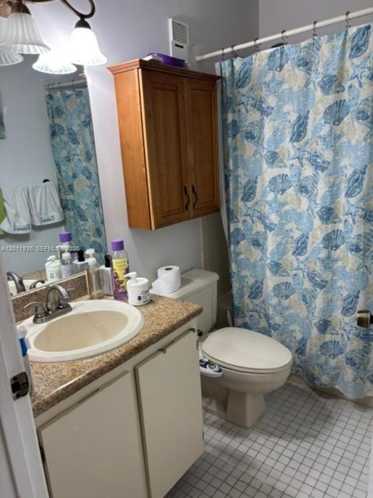 En Renta: $3,000 (3 camas, 2 baños, 1340 Pies cuadrados)