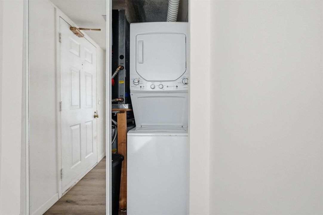 Washer/Dryer