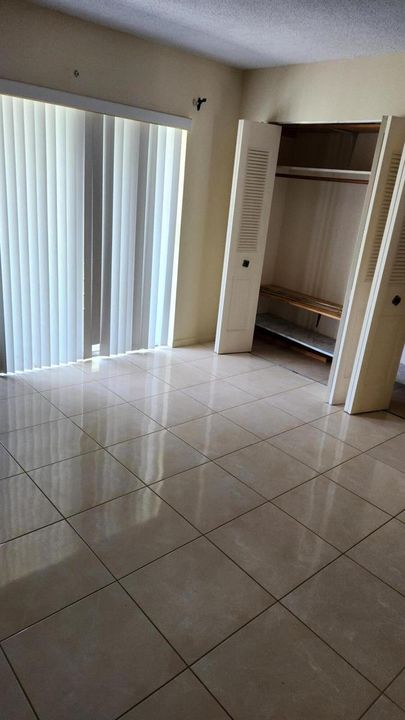 Bedroom tile floor