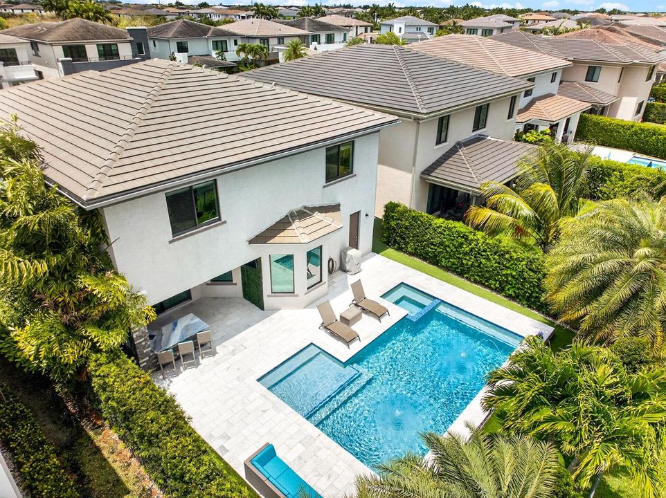 AERIAL BACKYARD