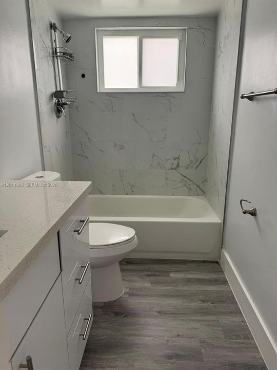 Active With Contract: $498,000 (3 beds, 2 baths, 1227 Square Feet)
