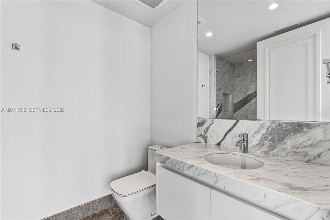 For Sale: $7,200,000 (4 beds, 5 baths, 2987 Square Feet)