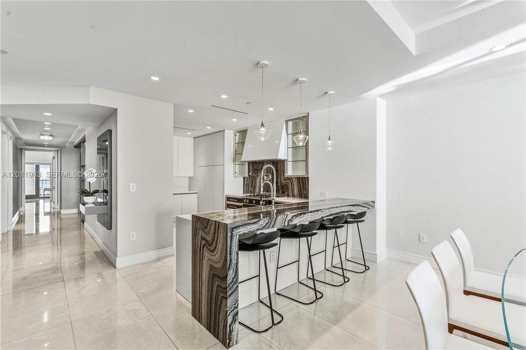 For Sale: $7,200,000 (4 beds, 5 baths, 2987 Square Feet)