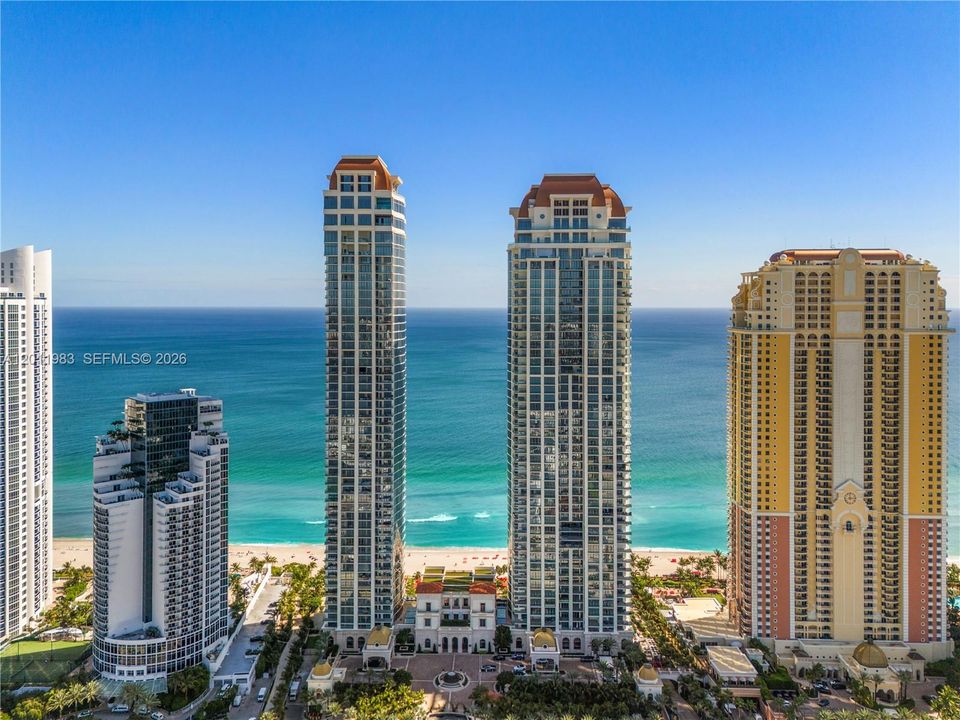 For Sale: $7,200,000 (4 beds, 5 baths, 2987 Square Feet)