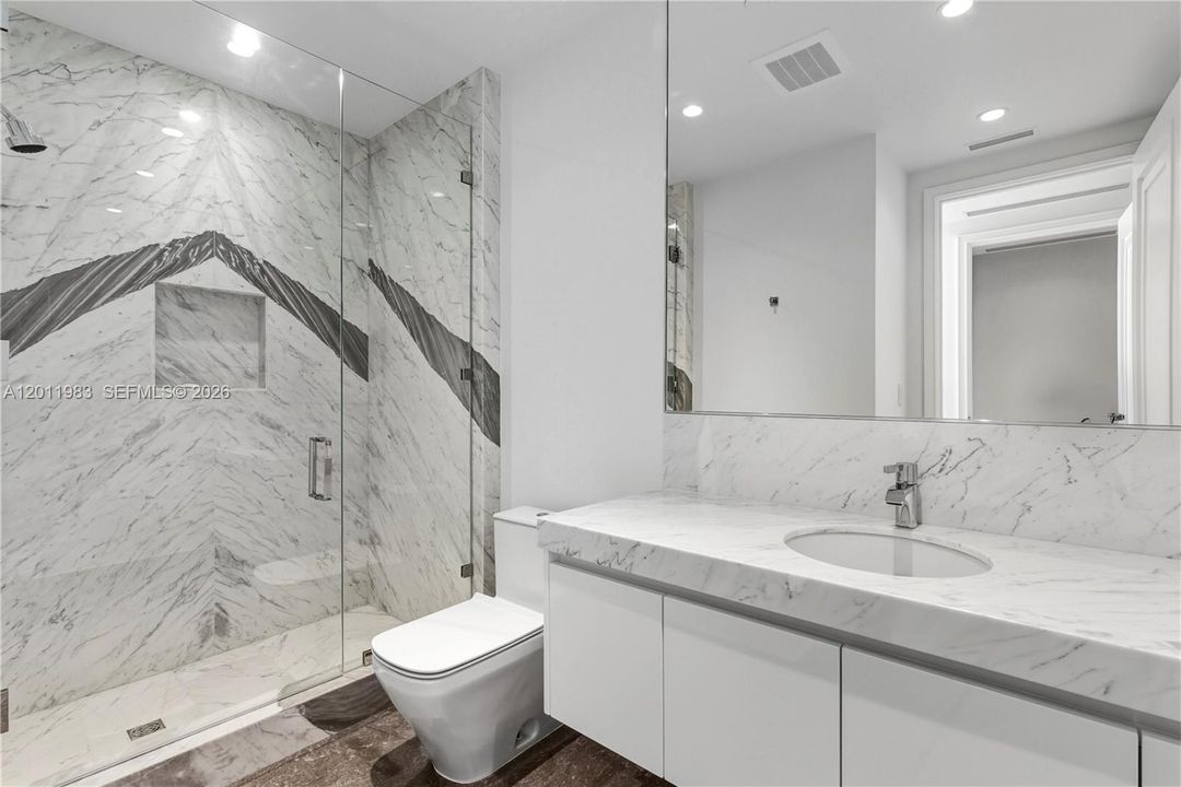For Sale: $7,200,000 (4 beds, 5 baths, 2987 Square Feet)