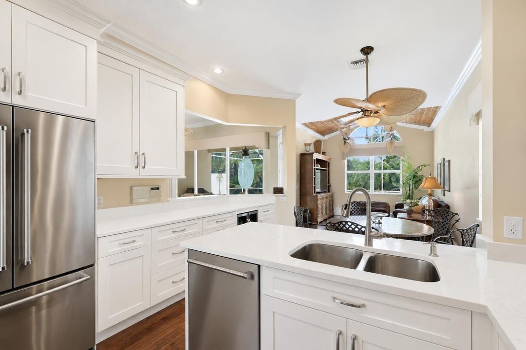 38-web-or-mls-6483_SE_Wild_Olive_Lane_03