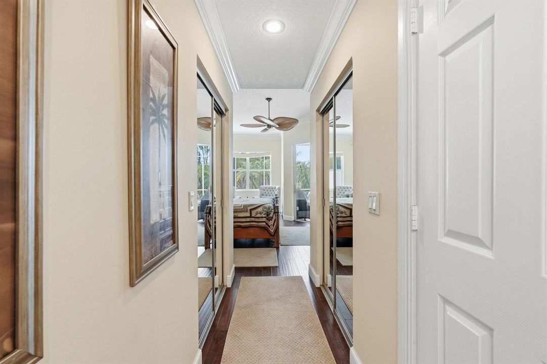 6-web-or-mls-6483_SE_Wild_Olive_Lane_006