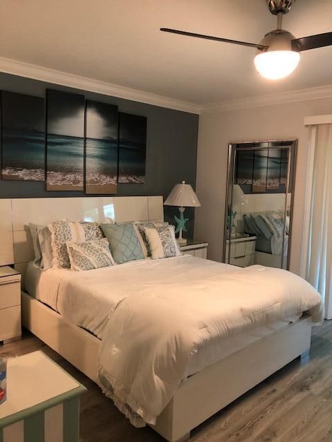 Q8 master bed