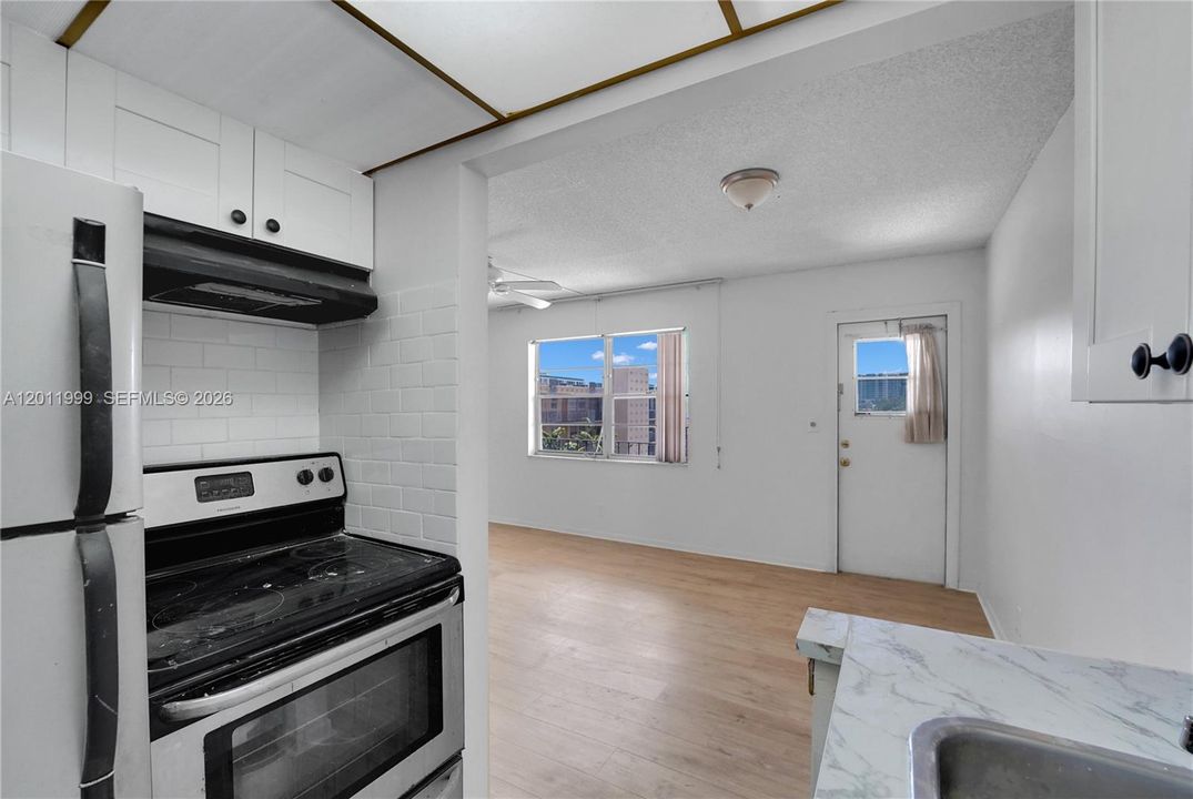 En Venta: $150,000 (2 camas, 1 baños, 650 Pies cuadrados)