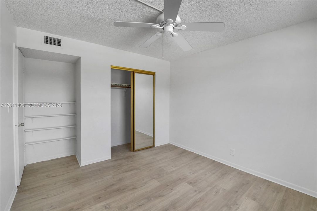 En Venta: $150,000 (2 camas, 1 baños, 650 Pies cuadrados)