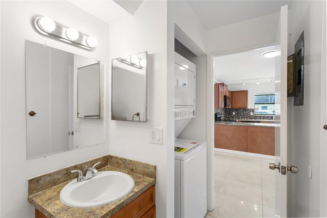 Half-bathroom downstairs