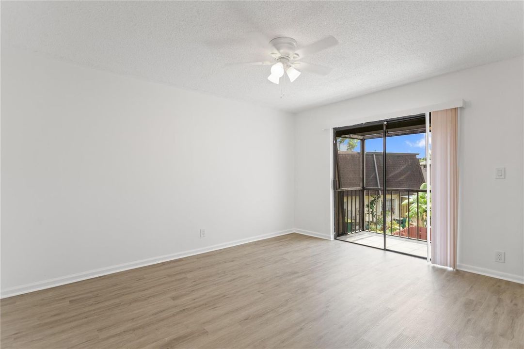 Guest bedroom