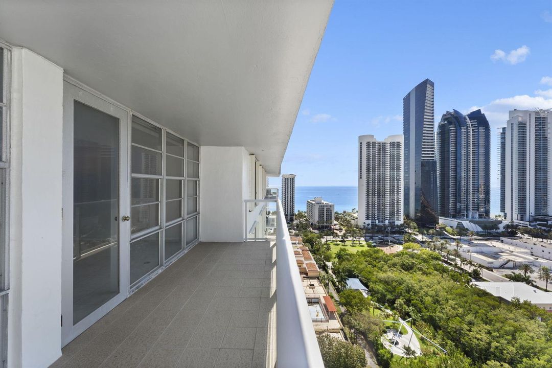 11-web-or-mls-230-174th-st-2402