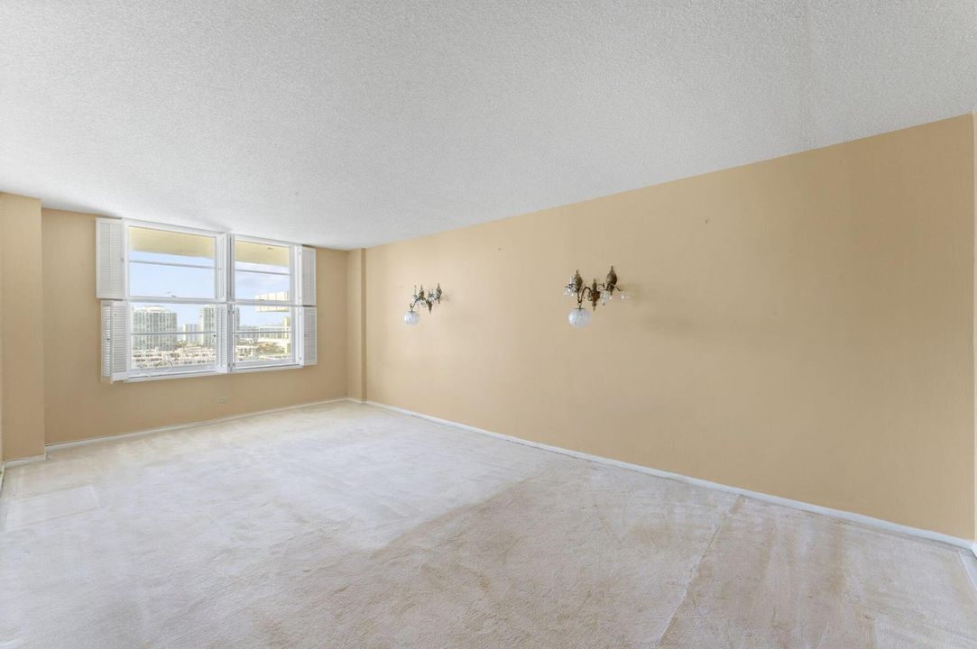 16-web-or-mls-230-174th-st-2402