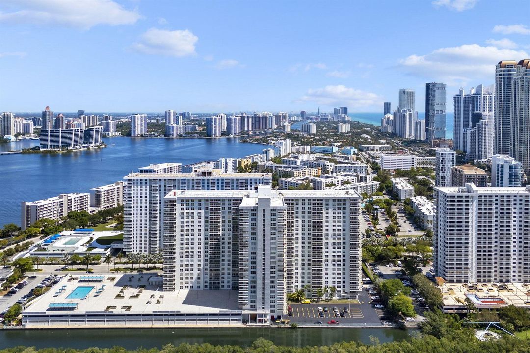35-web-or-mls-230-174th-st-2402